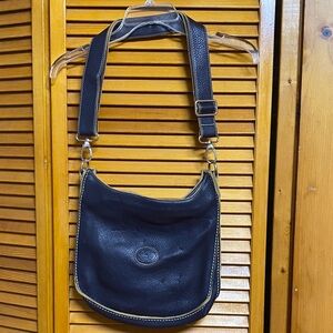 Roots Dark Leather Bag with Embossed Logo possible used man and woman